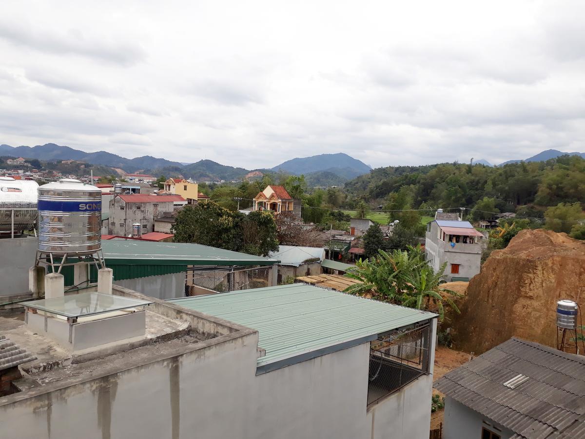 Khach San Hung Van - Bac Kan City汽车旅馆 外观 照片